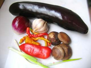 Simple Oven Dish-grilled Eggplant with Shiitake Mushrooms and Garlic recipe