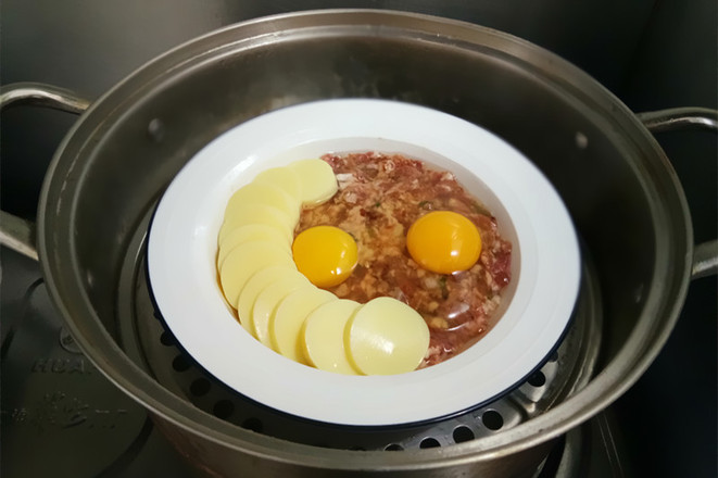 Steamed Eggs with Minced Meat and Tofu recipe