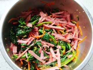 Sesame Oil Spinach Tower recipe