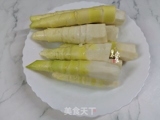 Braised Spring Bamboo Shoots in Oil recipe