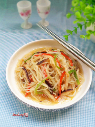 Stir-fried Silver Bud with Fresh Mushrooms recipe