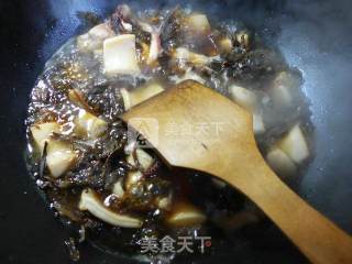 Grilled Cuttlefish with Bamboo Shoots and Dried Vegetables recipe