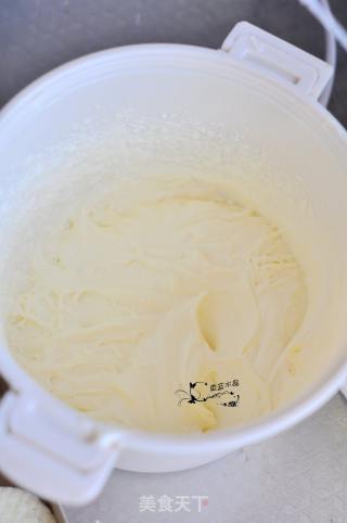Strawberry Cream Cup recipe