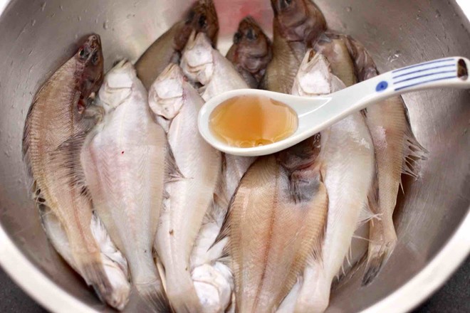 Spicy Cumin Sliced Mouth Fish recipe
