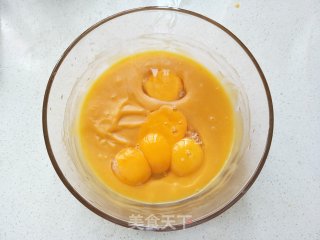 Heart Shaped Pumpkin Chiffon recipe
