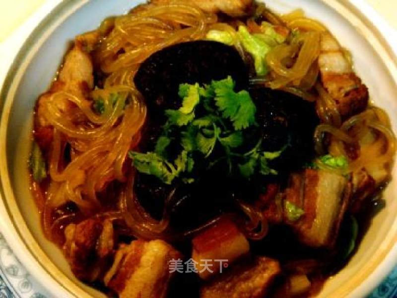 Northeast Cauldron Dishes "pork Stewed Vermicelli" recipe