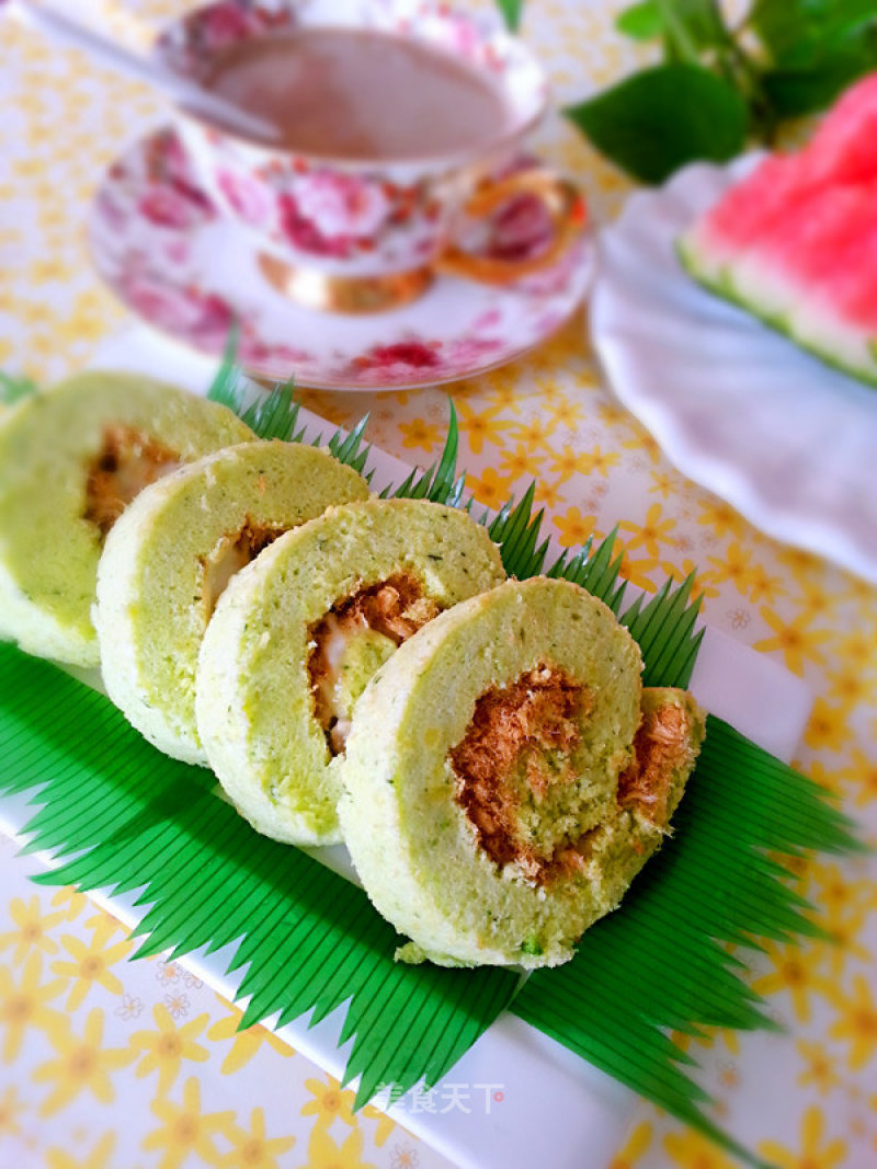 Pork Floss Spinach Cake Roll recipe