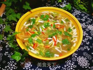 Hot and Sour Tripe Soup recipe