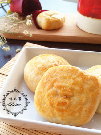 Rose Walnut Mooncakes recipe