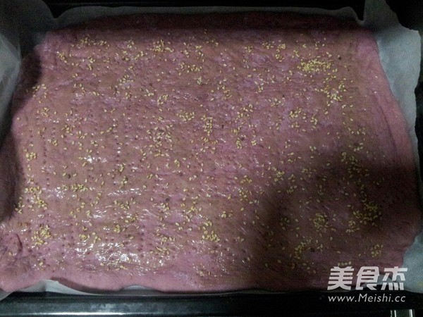 Purple Sweet Potato Bread Roll recipe