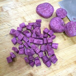 Purple Sweet Potato Milk Sago recipe