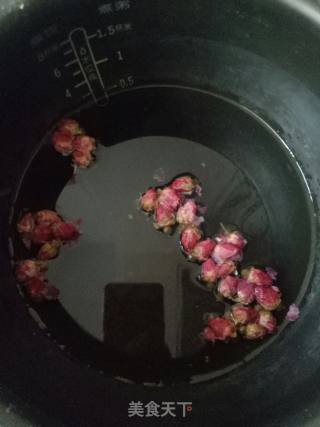 Rose Tremella Soup recipe