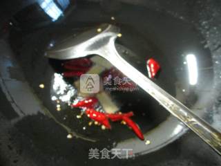 Fried Razor Clams with Leek Flowers recipe