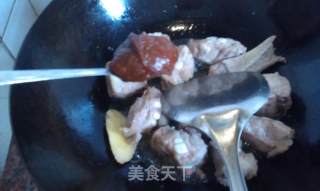 Stewed Pork Ribs with Matsutake recipe