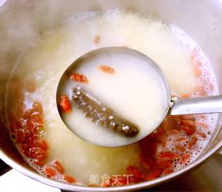 Millet Porridge with Sea Cucumber and Wolfberry recipe