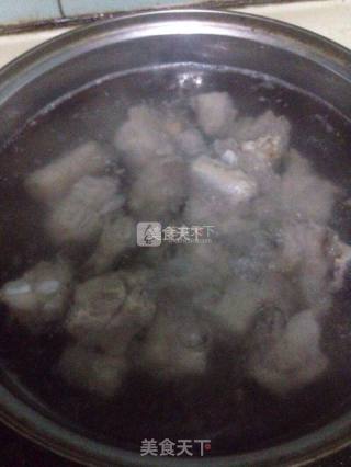 Ribs Stewed with White Radish recipe