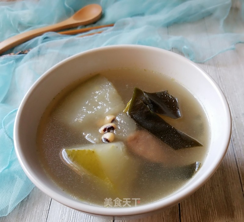 Black-eyed Kelp and Winter Melon Soup recipe