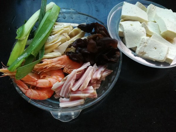 Three Fresh Tofu Pot recipe