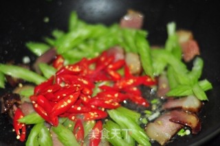 Fried Bacon with Bracken recipe