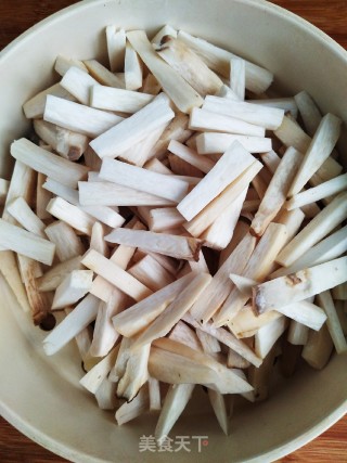 Fried Pork with Pleurotus Eryngii recipe