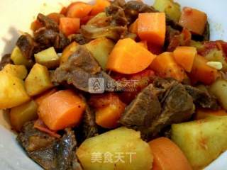 Beef Stew with Tomatoes and Potatoes recipe