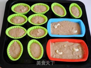 Chocolate Cashew Muffins recipe