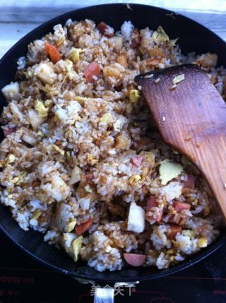 Colorful Fried Rice with Seafood recipe