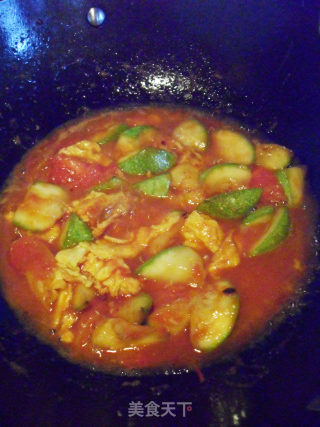 Zucchini in Tomato Sauce recipe