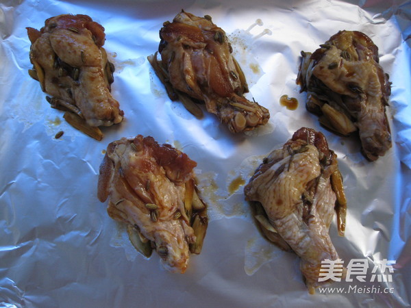 Roasted Chicken Drumsticks with Fennel recipe