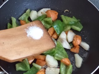 Yam Green Pepper Carrot recipe