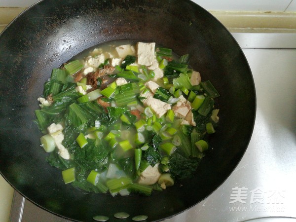 Cabbage Tofu Soup recipe