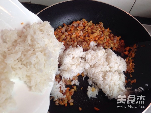 Dried Radish Fried Rice recipe