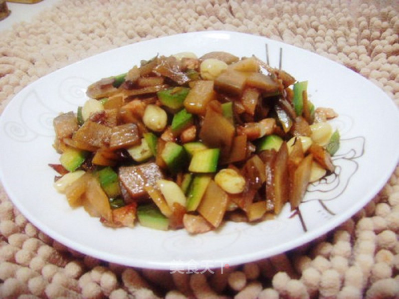 Stir-fried Edibles.