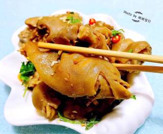 Spicy and Spicy Pork Trotters recipe