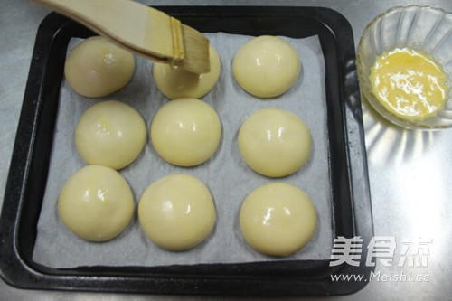 Custard Meal Buns recipe