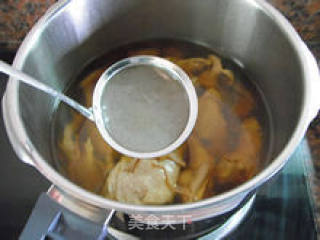 [cordyceps Chicken Soup]--- A Mild and Nourishing Soup in Winter recipe