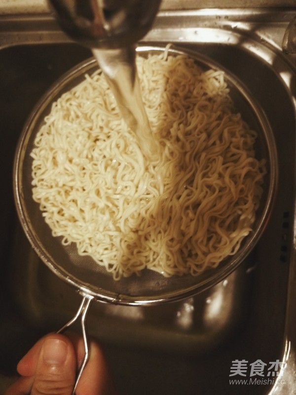 Cold Noodles (only 3 Minutes) recipe