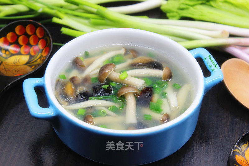 Shimeji Mushroom and Preserved Egg Soup recipe