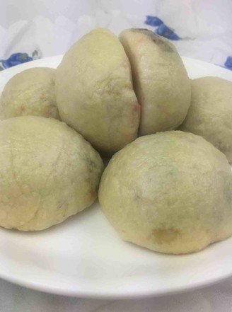 Steamed Buns with Radish and Wheat Flour Filling recipe