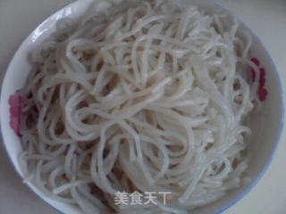 Green Pepper Scrambled Eggs and Vermicelli recipe