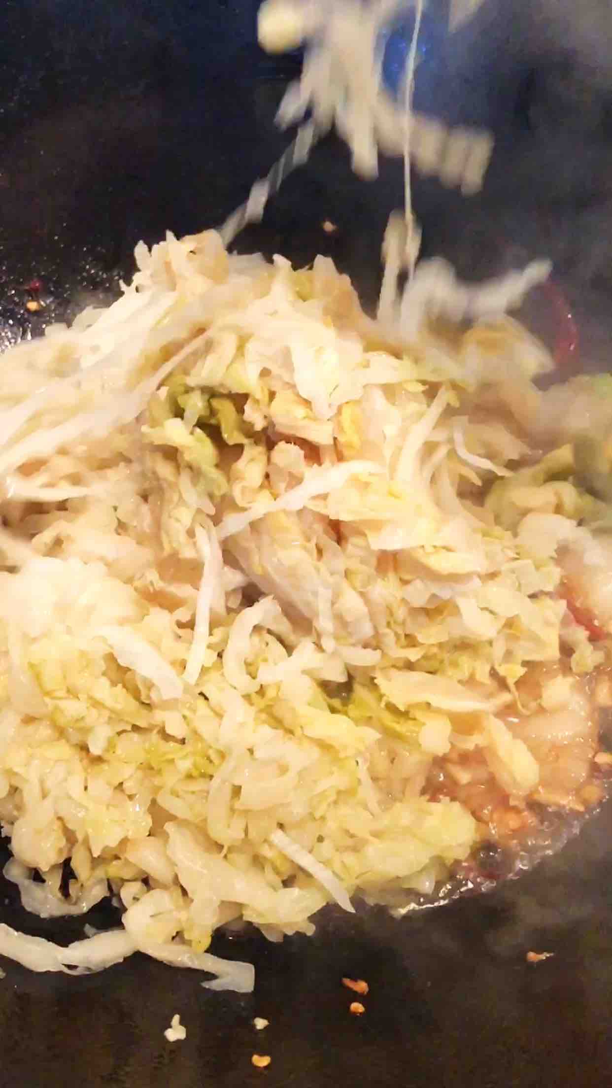 Sauerkraut Stewed Vermicelli, Authentic Northeastern Dish recipe