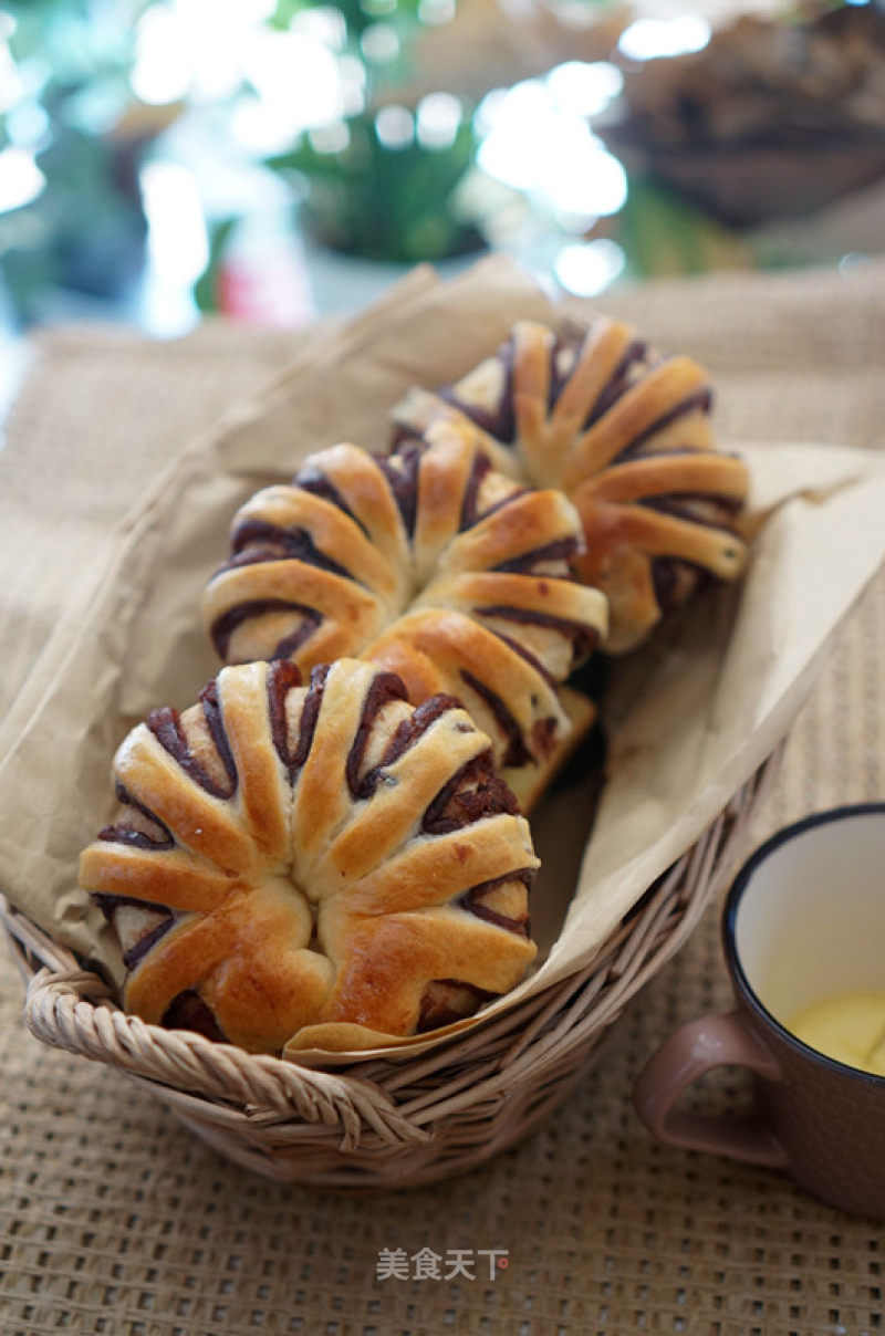 Bean Paste Meal Buns recipe