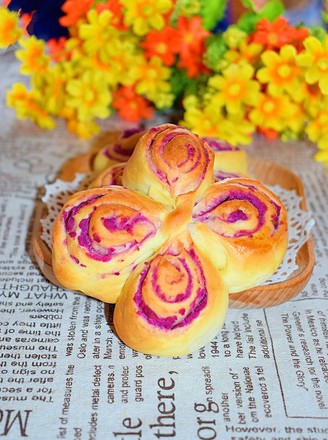 A Purple Potato Flower