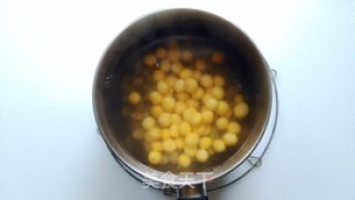 Raisin Roasted Dumplings recipe