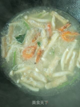 Red Shrimp and Seafood Mushroom Soup recipe