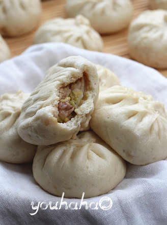 Chinese Cabbage and Pork Buns recipe