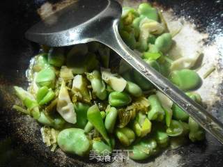 Stir-fried Broad Beans recipe