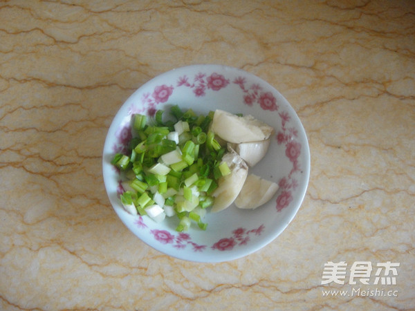 Fried Baby Dishes with Egg Dumplings recipe