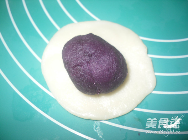 Snowy Purple Sweet Potato Mooncake recipe