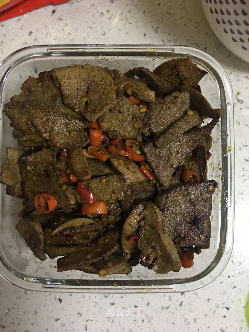 Stir-fried Pork Liver with Hot Pepper recipe